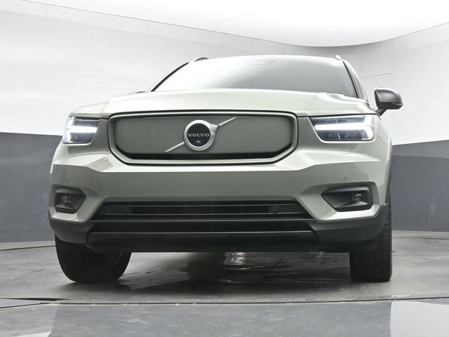 Used 2021 Volvo XC40 P8 Recharge w/ Advanced Package AWD/4WD image 12