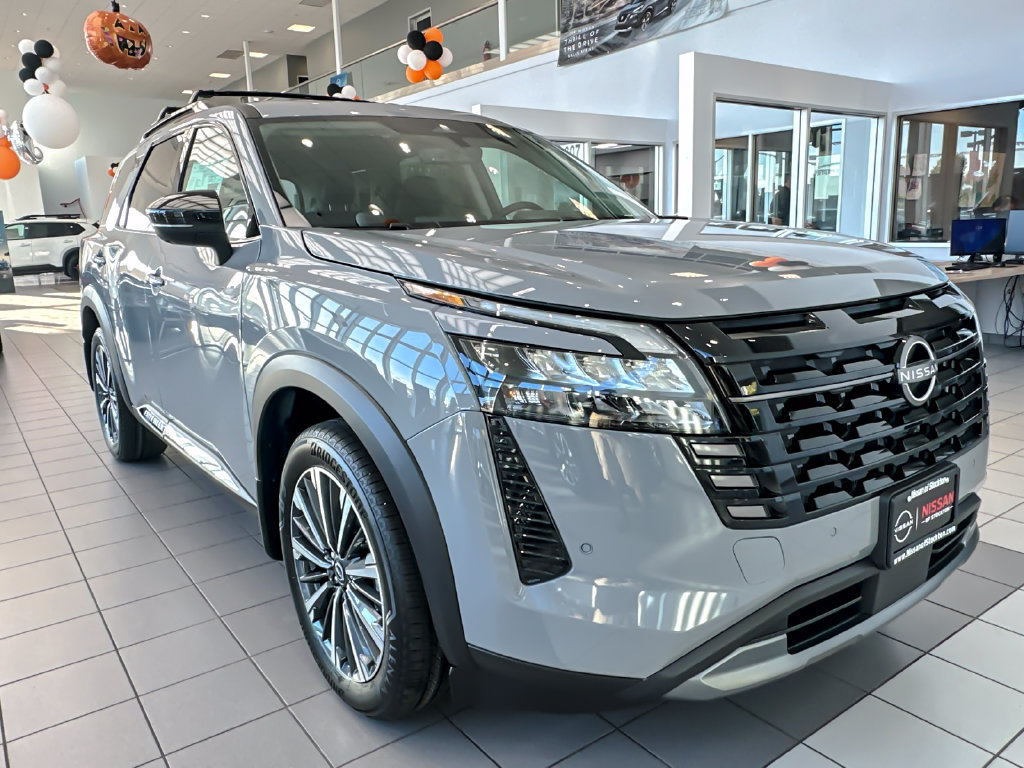 New 2026 Nissan Pathfinder Platinum