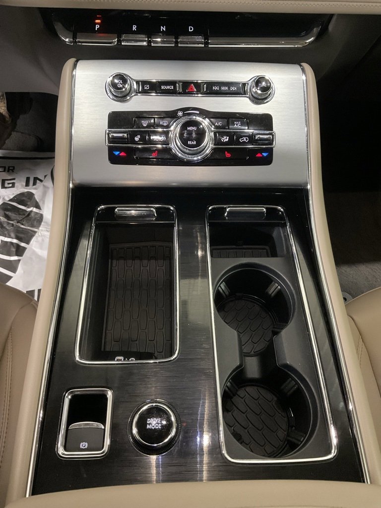 Used 2023 Lincoln Aviator 2WD w/ Premium Package image 21