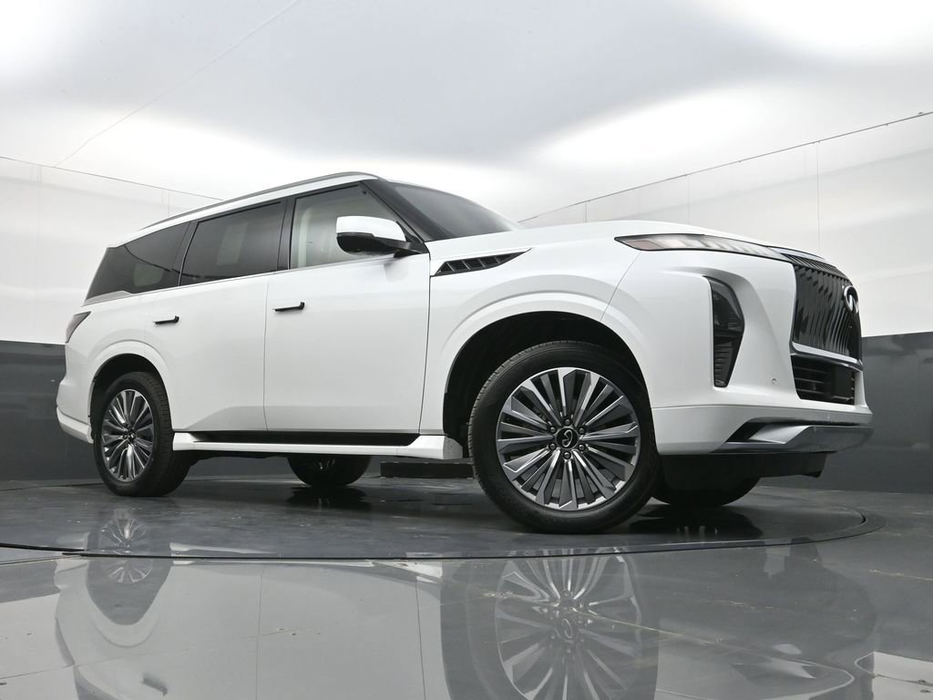 Used 2025 INFINITI QX80 Sensory image 30