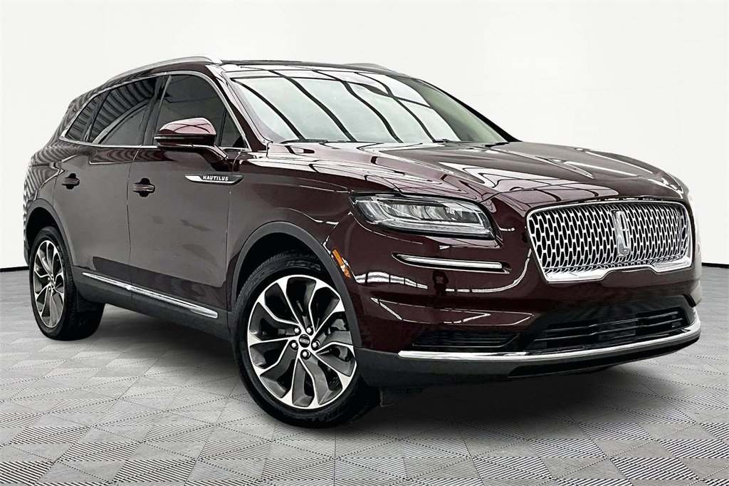 Used 2022 Lincoln Nautilus Reserve image 12