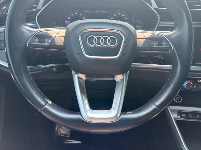 Used 2023 Audi Q3 2.0T Premium AWD/4WD image 16