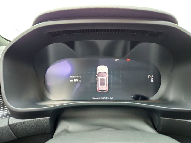 Certified 2022 Volvo XC40 P8 Recharge Plus image 22