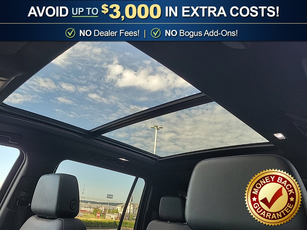 Used 2024 Chevrolet Suburban LT w/ LT Signature Plus Package RWD image 18