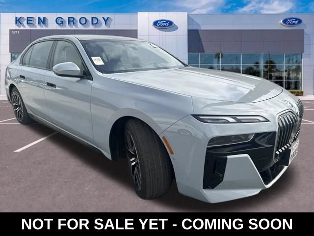 Used 2024 BMW 760i xDrive AWD/4WD image 1