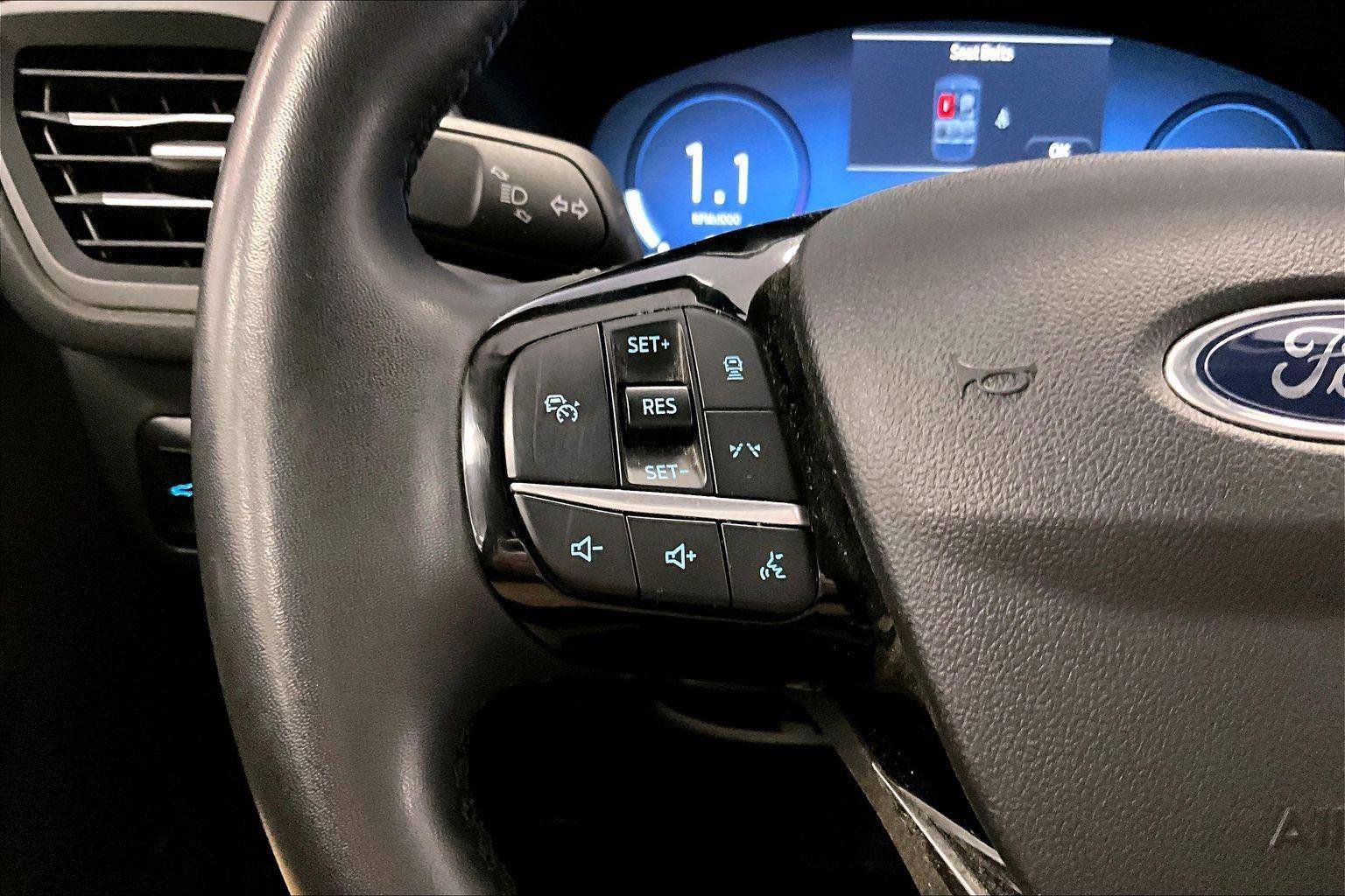 Certified 2024 Ford Escape Active w/ Tech Pack #2 image 17