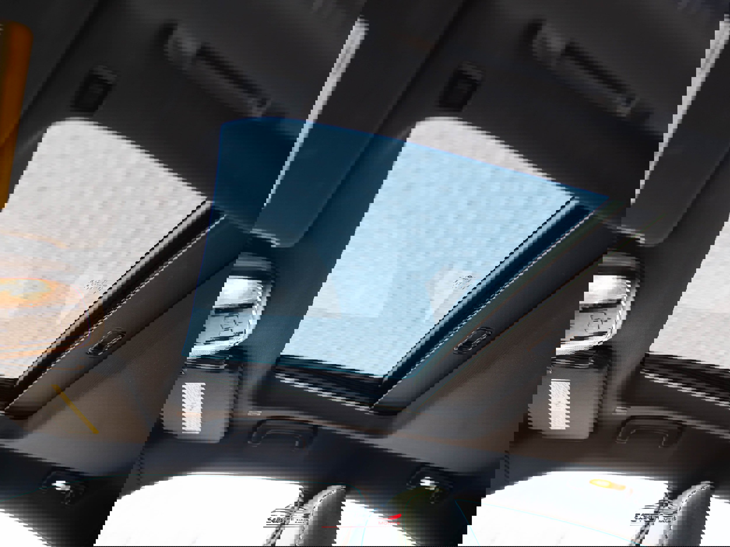 Used 2022 Dodge Charger SRT Hellcat w/ Harman/Kardon Audio Group image 36