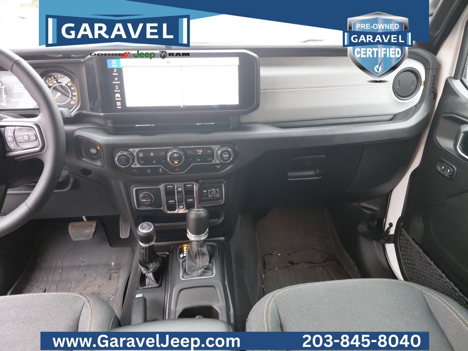 Used 2025 Jeep Wrangler Sport S image 3