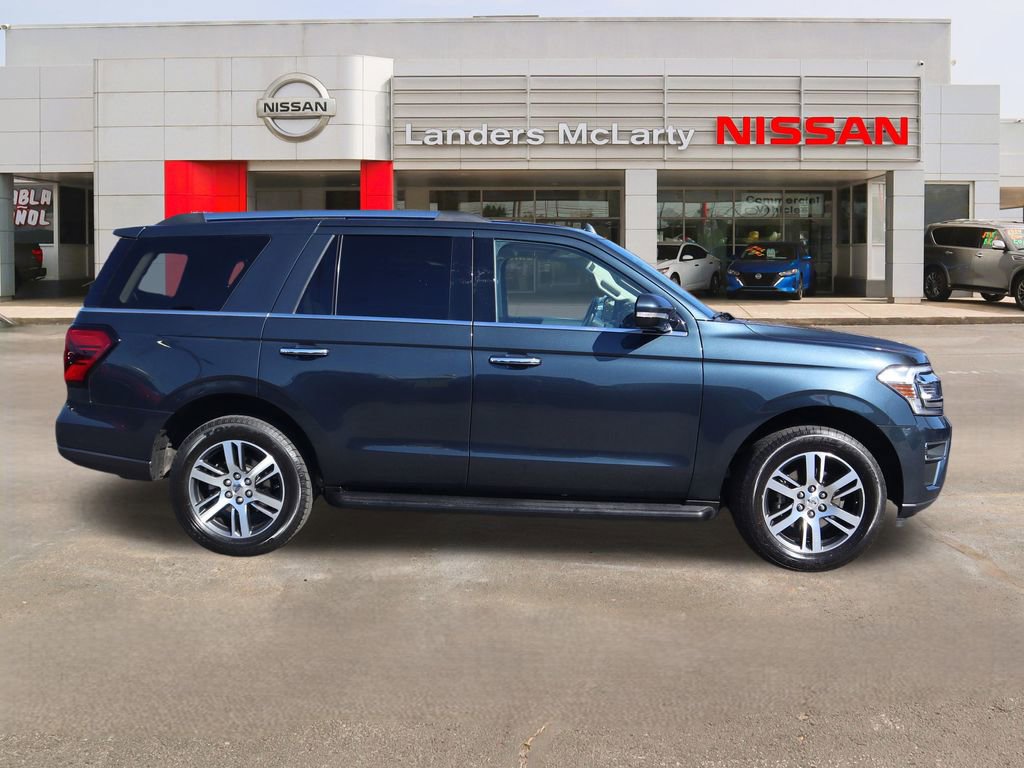 Used 2024 Ford Expedition Limited image 2