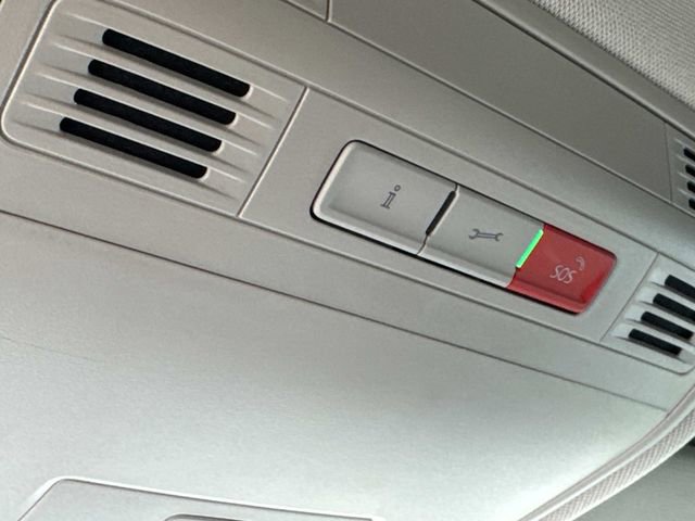 Certified 2022 Volkswagen Taos SE w/ IQ.Drive SE Package AWD/4WD image 25