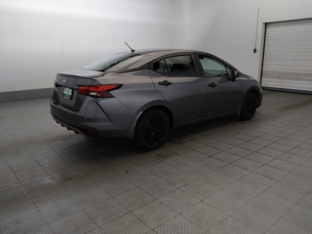 Used 2020 Nissan Versa S FWD image 10