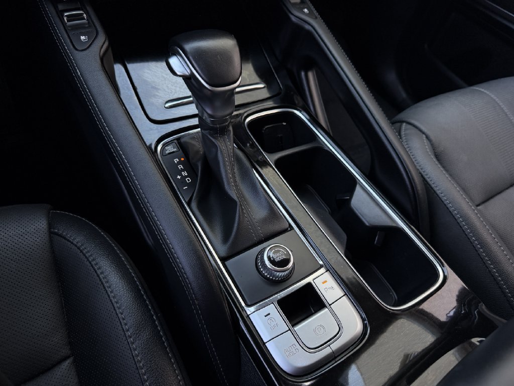 Used 2024 Kia Telluride EX w/ EX Captain's Chair Package FWD image 18