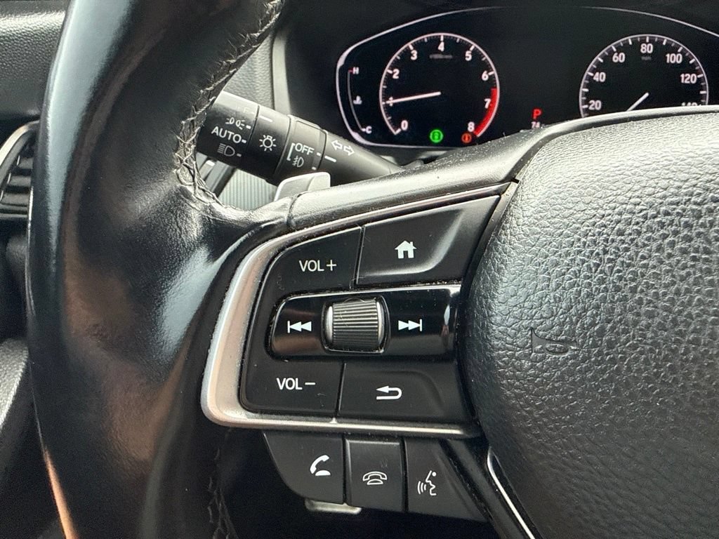 Used 2018 Honda Accord Sport image 19