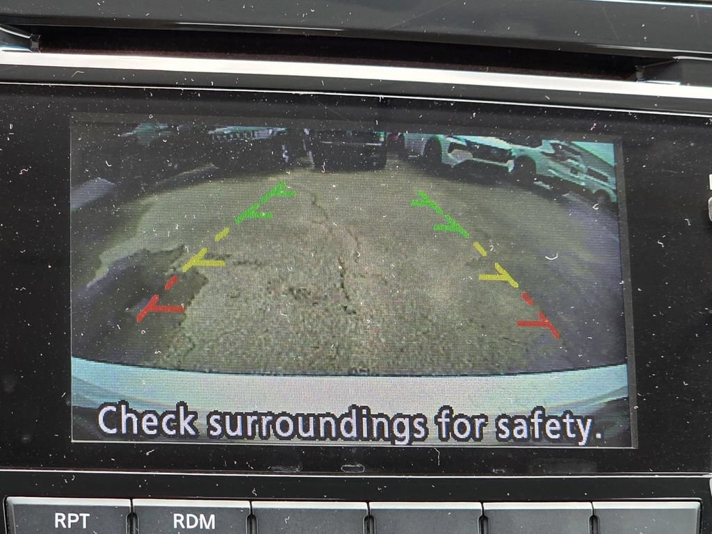 Used 2015 Nissan Altima 2.5 SL w/ Moonroof Package FWD image 12