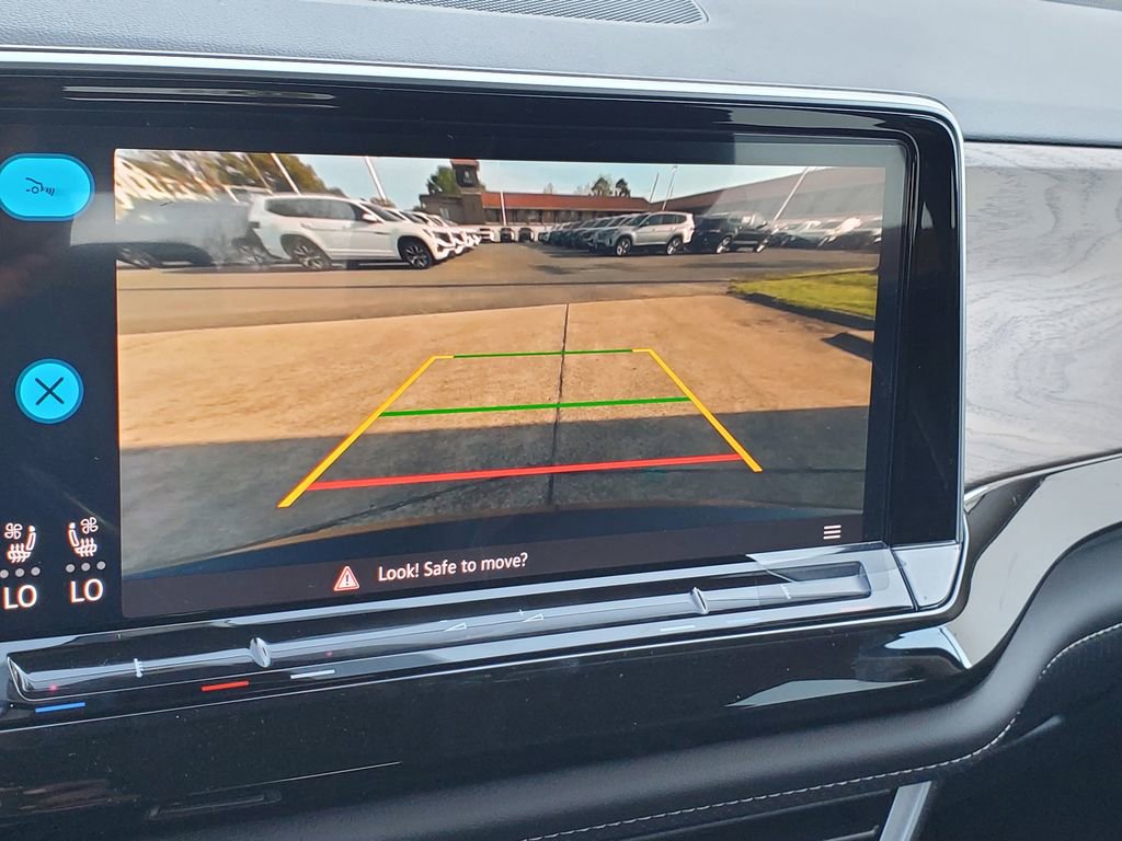 New 2026 Volkswagen Atlas SE image 26