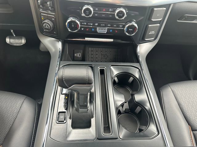 New 2025 Ford F150 Lariat w/ Equipment Group 501A Mid image 16