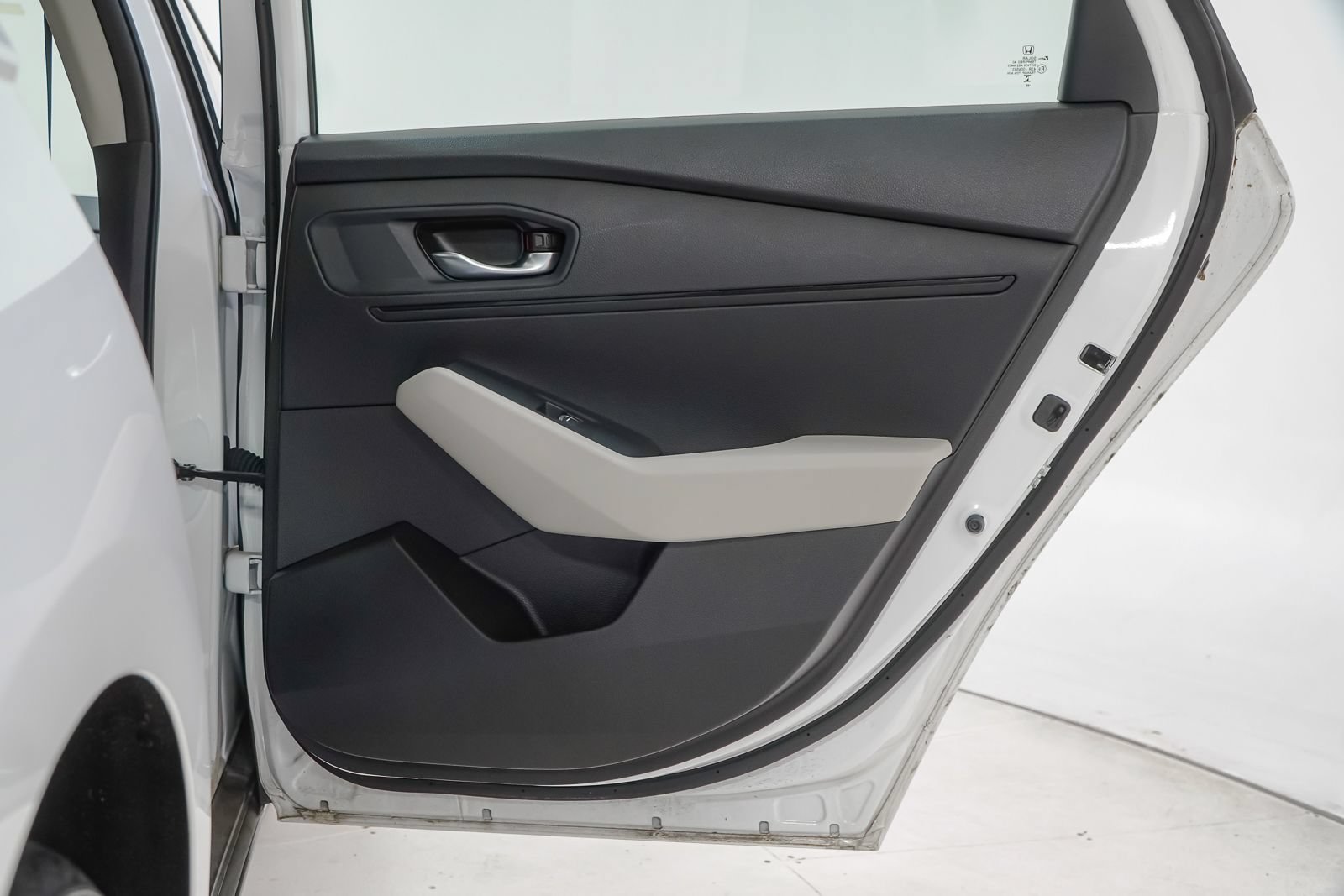 Used 2023 Honda Accord EX image 35