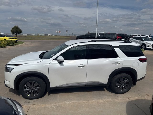 New 2026 Nissan Rogue SV image 5