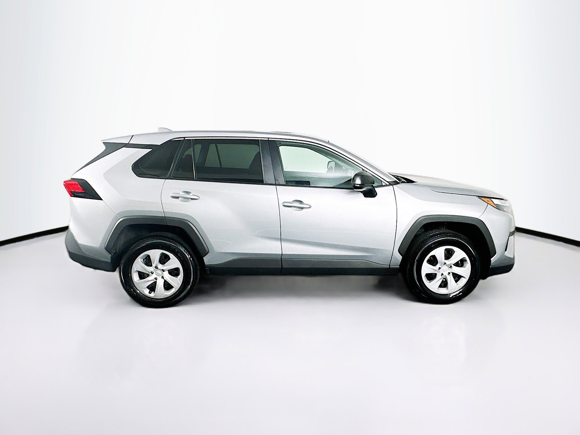 Used 2025 Toyota RAV4 LE image 10