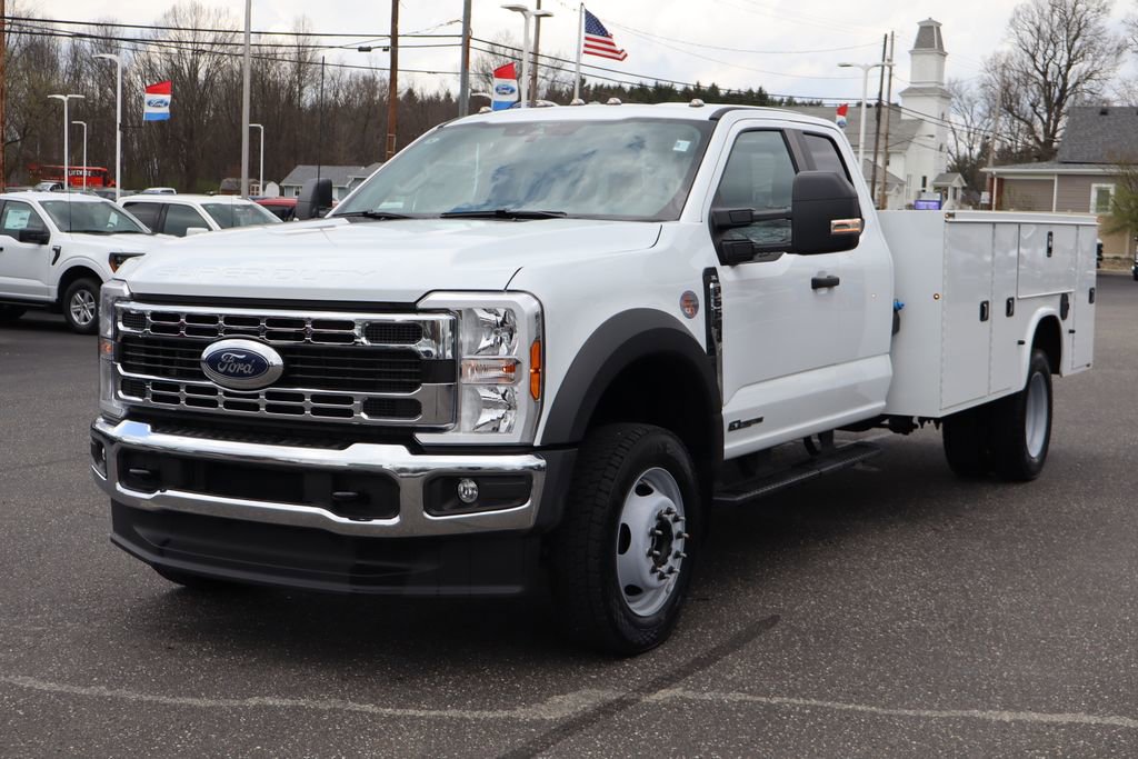 New 2026 Ford F550 4x4 Supercab Super Duty image 15