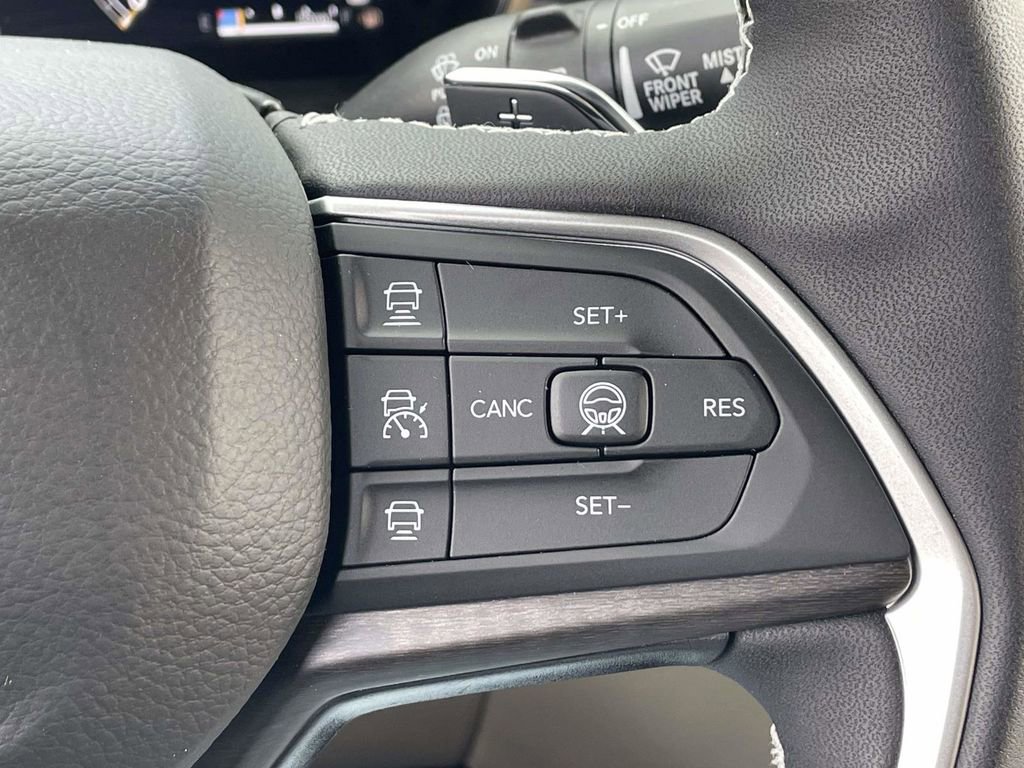 New 2026 Jeep Grand Cherokee L Limited image 31