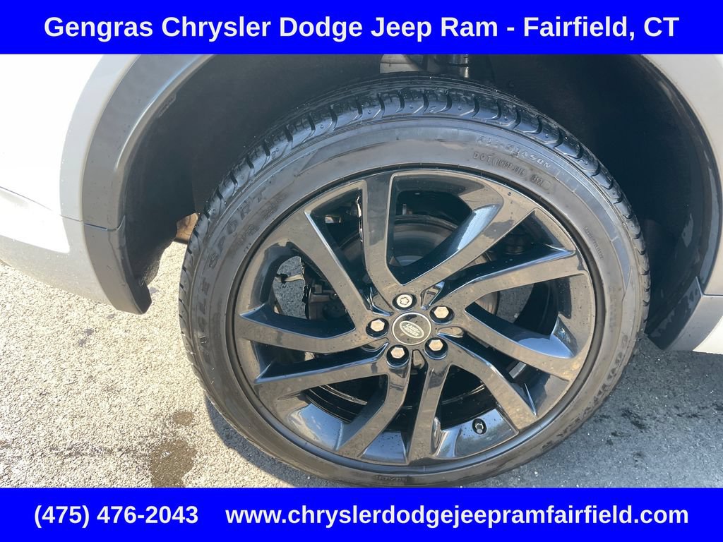 Used 2019 Land Rover Discovery Sport HSE AWD/4WD image 10
