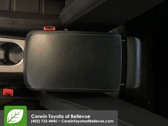 Used 2022 Volkswagen Passat 2.0T SE image 15