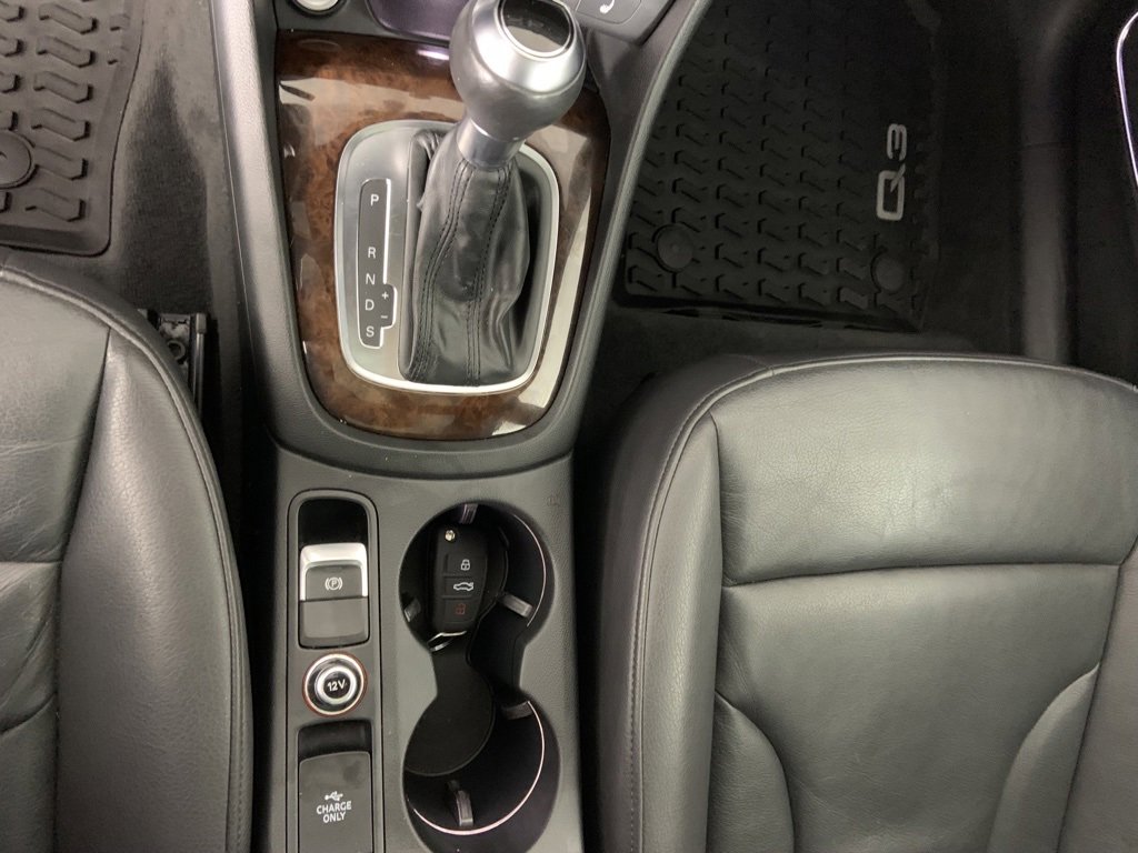 Used 2017 Audi Q3 2.0T Prestige w/ Prestige Package image 16