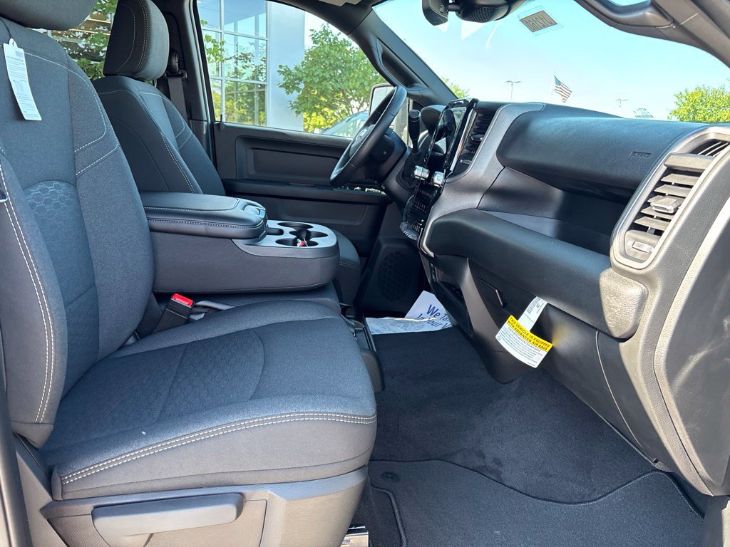 New 2027 RAM 3500 Tradesman AWD/4WD image 29