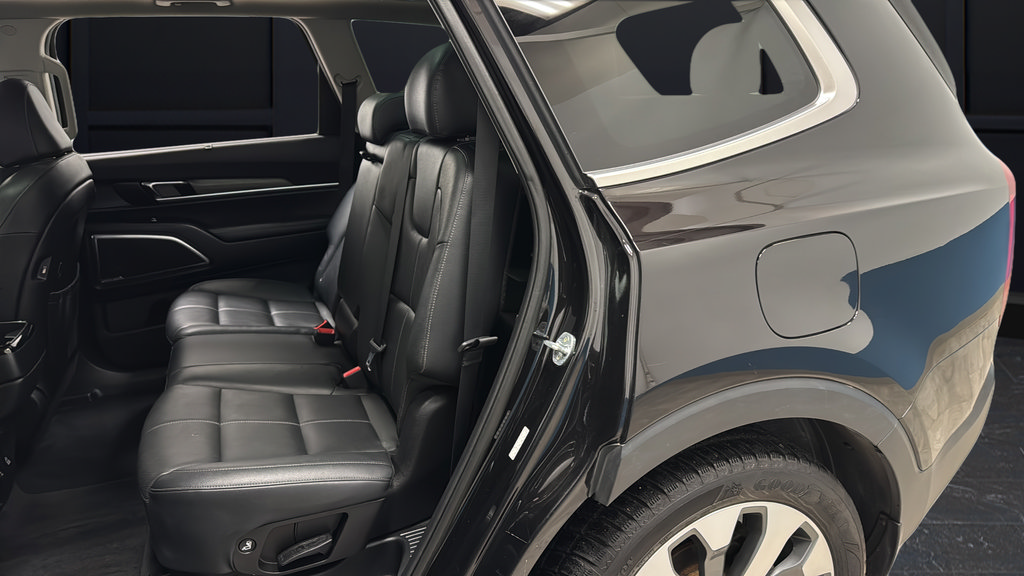 Used 2022 Kia Telluride SX AWD/4WD image 23