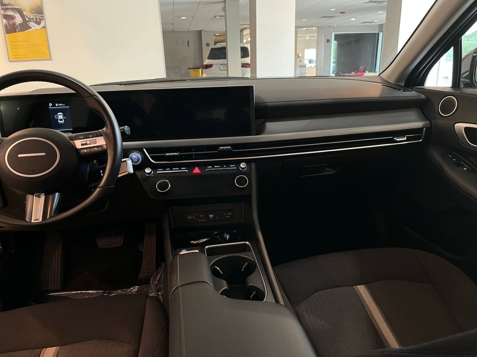 Used 2025 Hyundai Sonata SEL FWD image 35