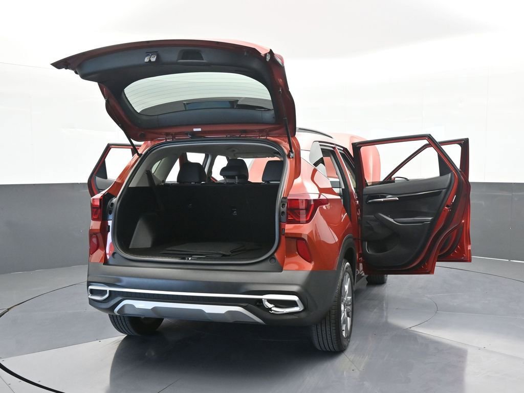 Used 2023 Kia Seltos S image 67