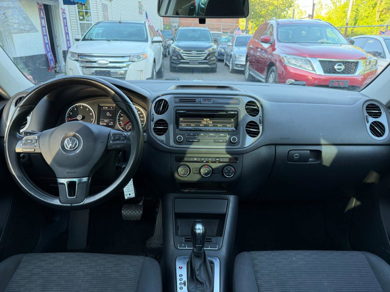 Used 2013 Volkswagen Tiguan S FWD image 43