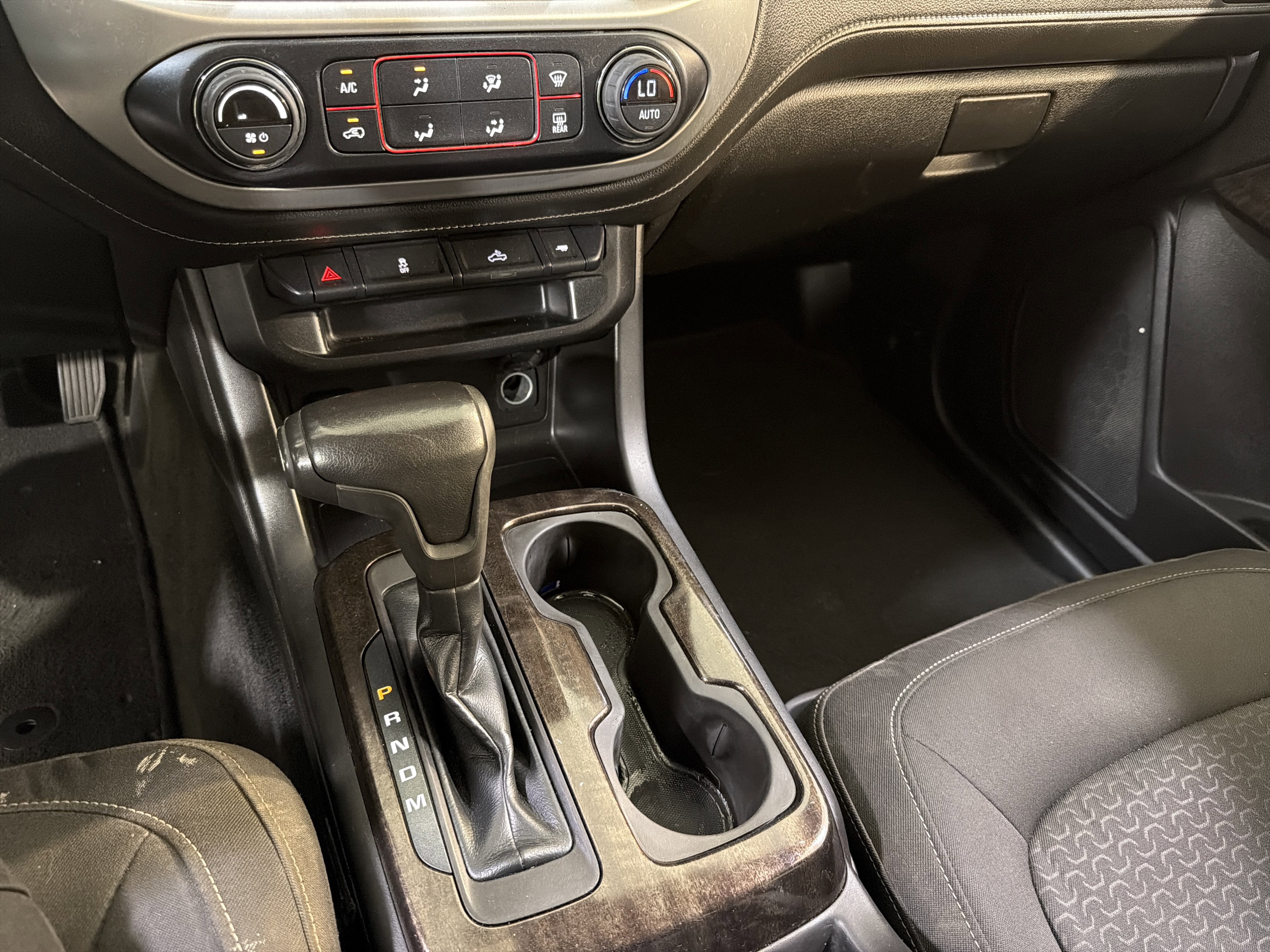Used 2016 GMC Canyon SLE w/ SLE Convenience Package RWD image 19