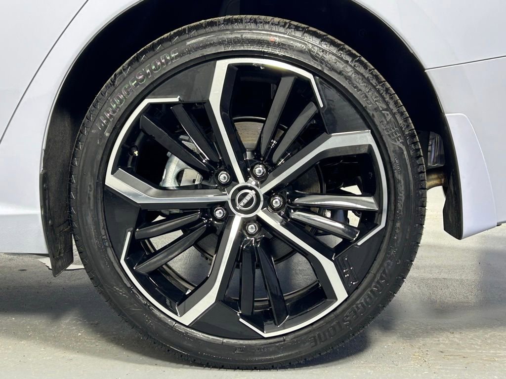 Used 2025 Nissan Altima 2.5 SR image 32