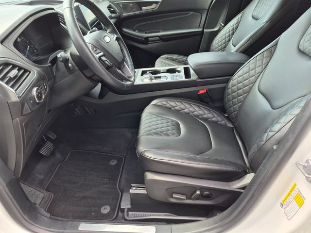 Used 2023 Ford Edge Titanium AWD/4WD image 14