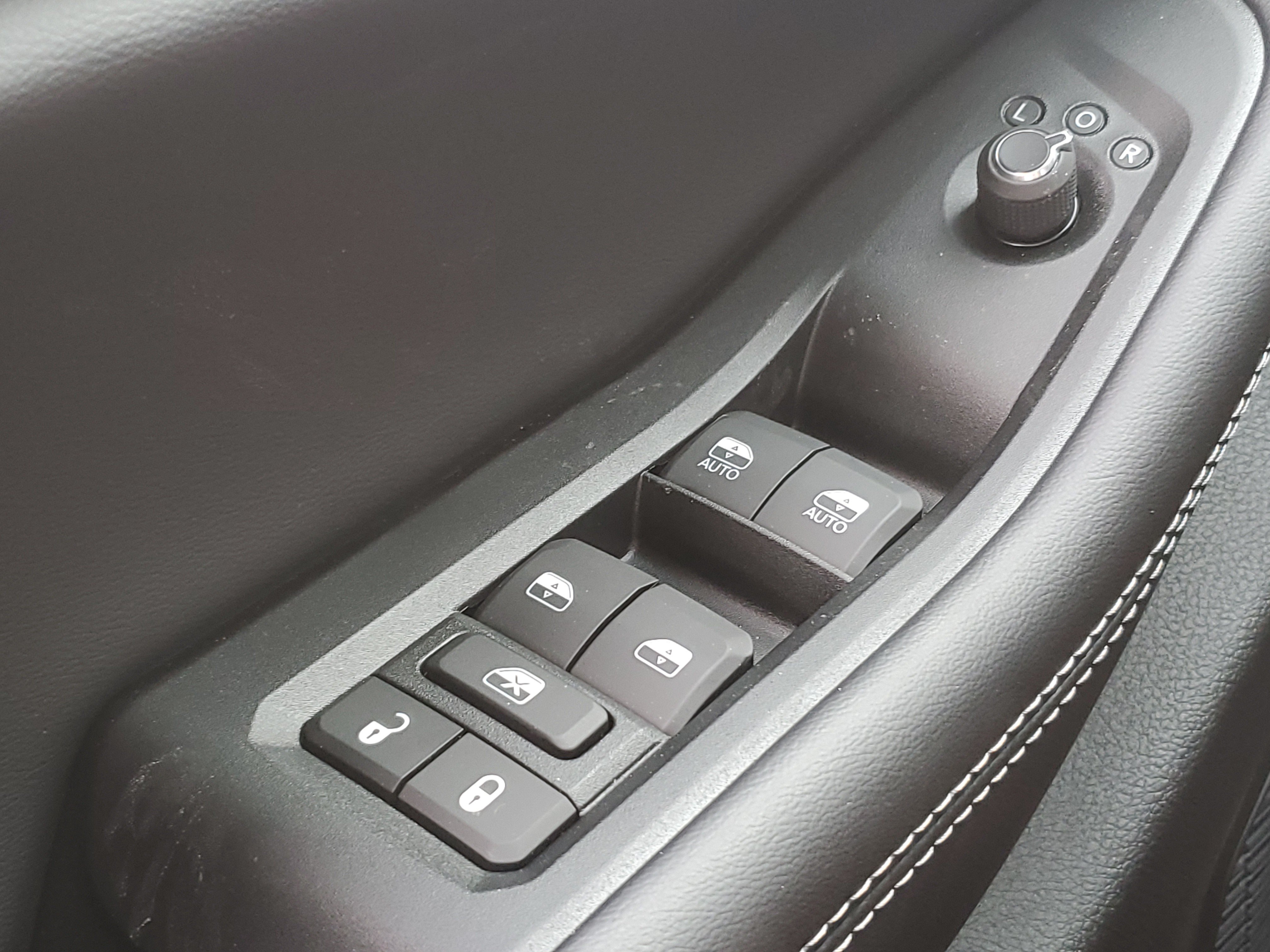 New 2026 Jeep Grand Cherokee Altitude AWD/4WD image 22