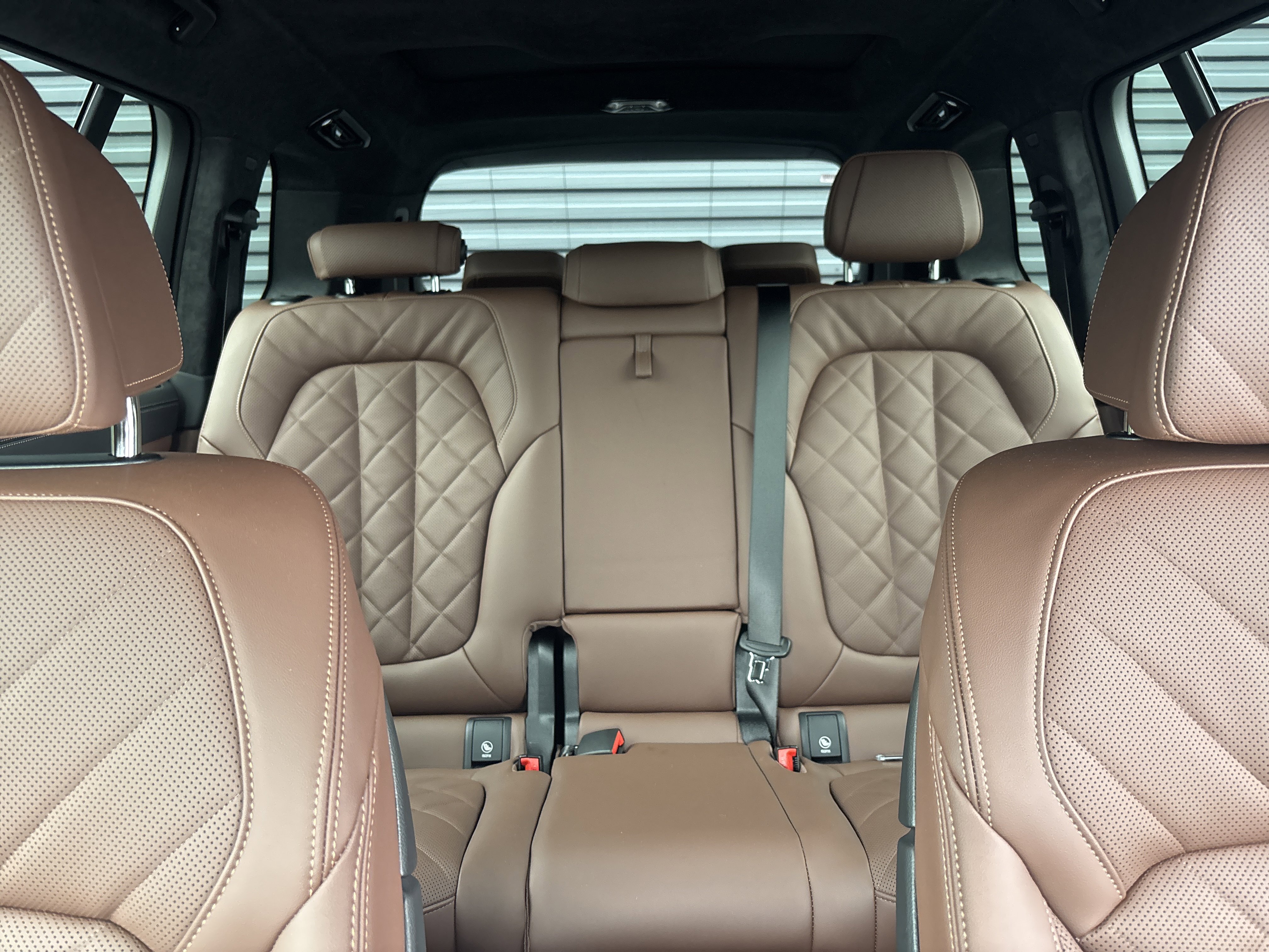 Used 2026 BMW X7 xDrive40i w/ M Sport Package image 26