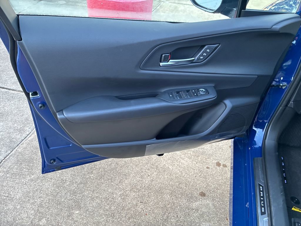 New 2026 Toyota Prius Plug-In Hybrid image 11