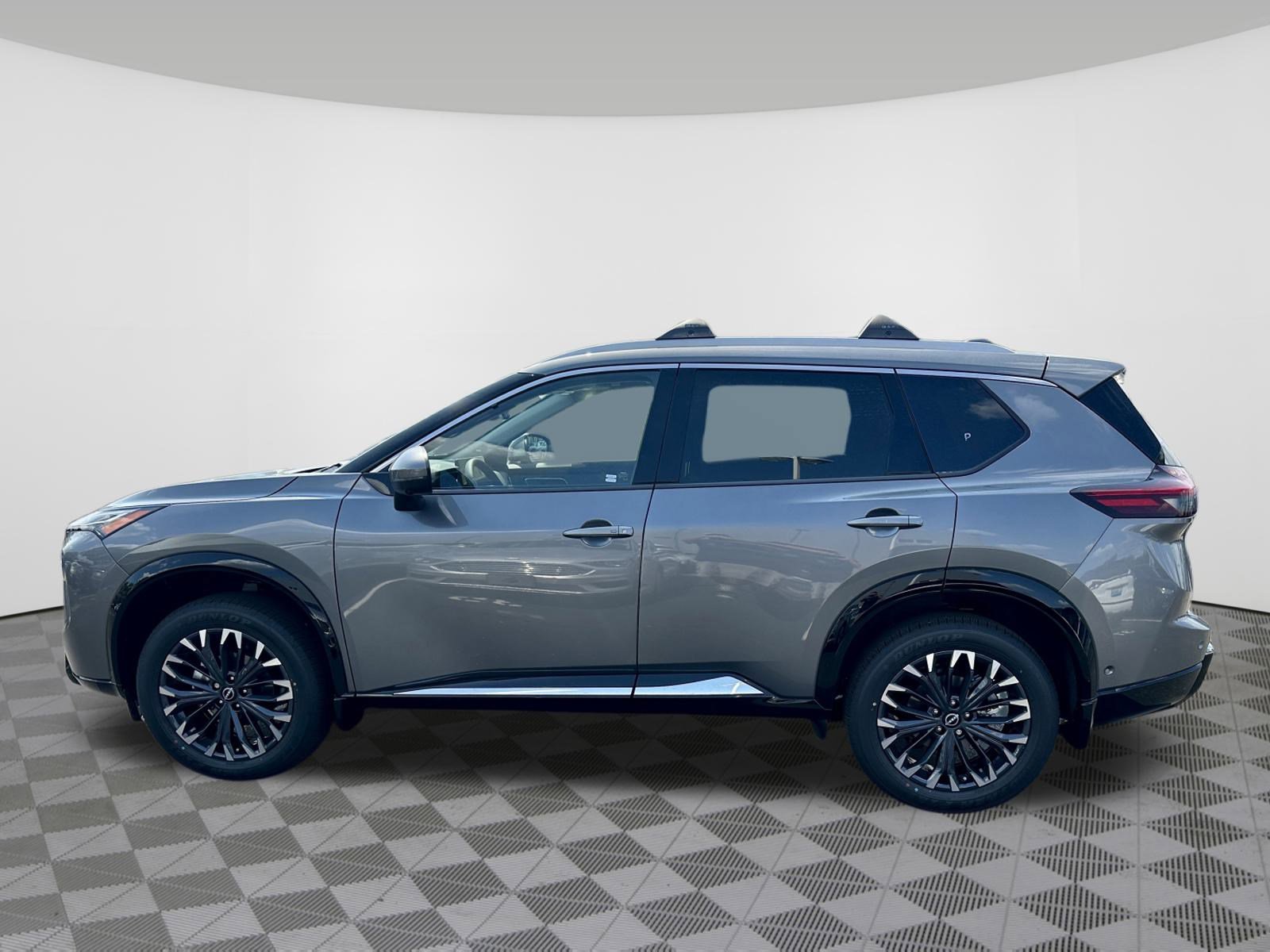 New 2026 Nissan Rogue Platinum image 16