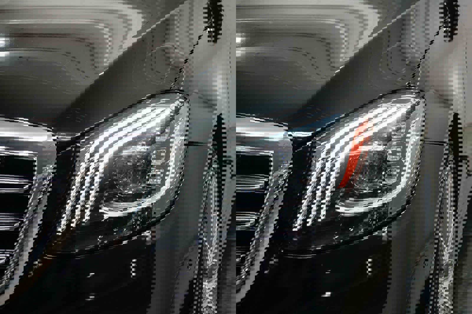 Used 2020 Mercedes-Benz S 560 Sedan image 7