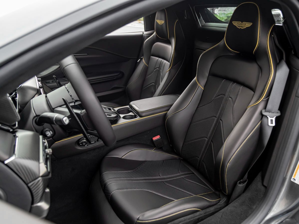 Used 2026 Aston Martin V8 Vantage Convertible RWD image 14