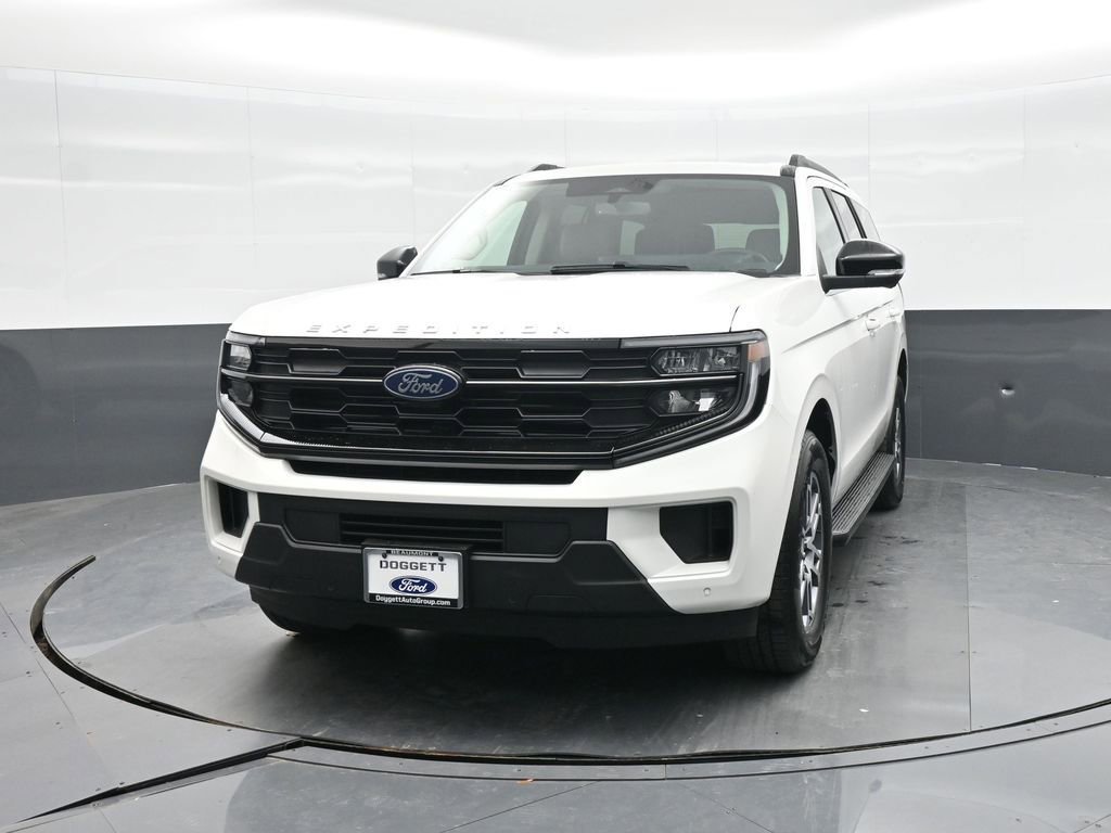 New 2026 Ford Expedition Active image 17
