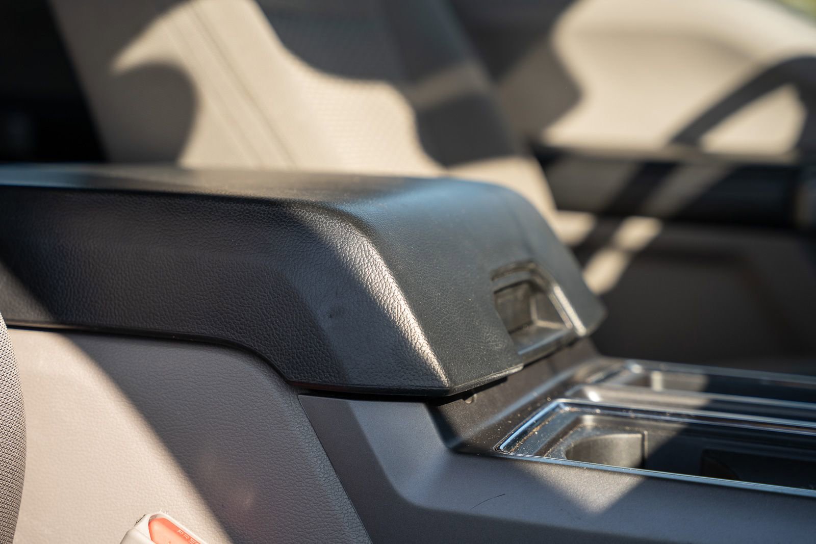 Used 2015 Ford F150 XLT w/ Equipment Group 301A Mid AWD/4WD image 11