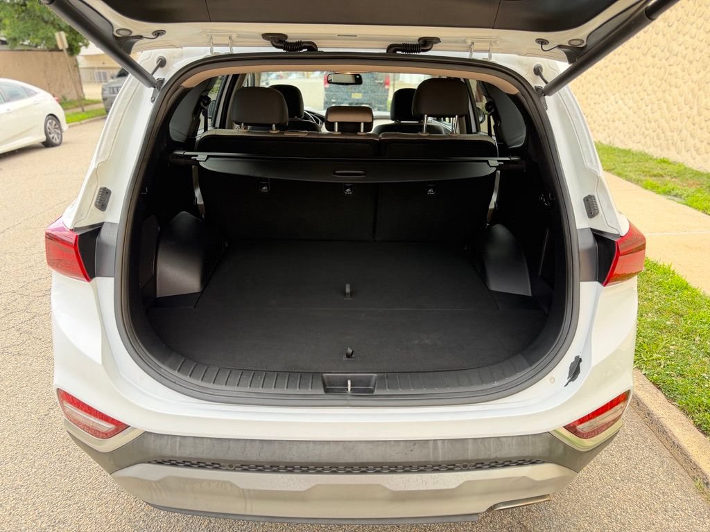 Used 2019 Hyundai Santa Fe SEL AWD/4WD image 10