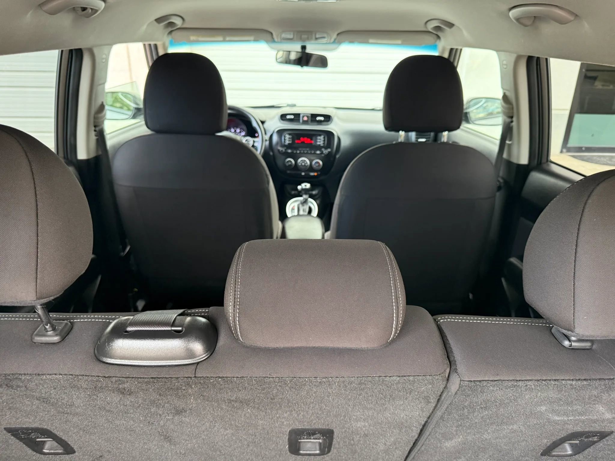 Used 2016 Kia Soul FWD image 13