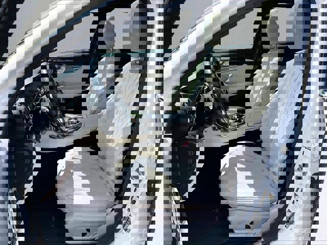 Used 2020 Mercedes-Benz E 350 Sedan image 24