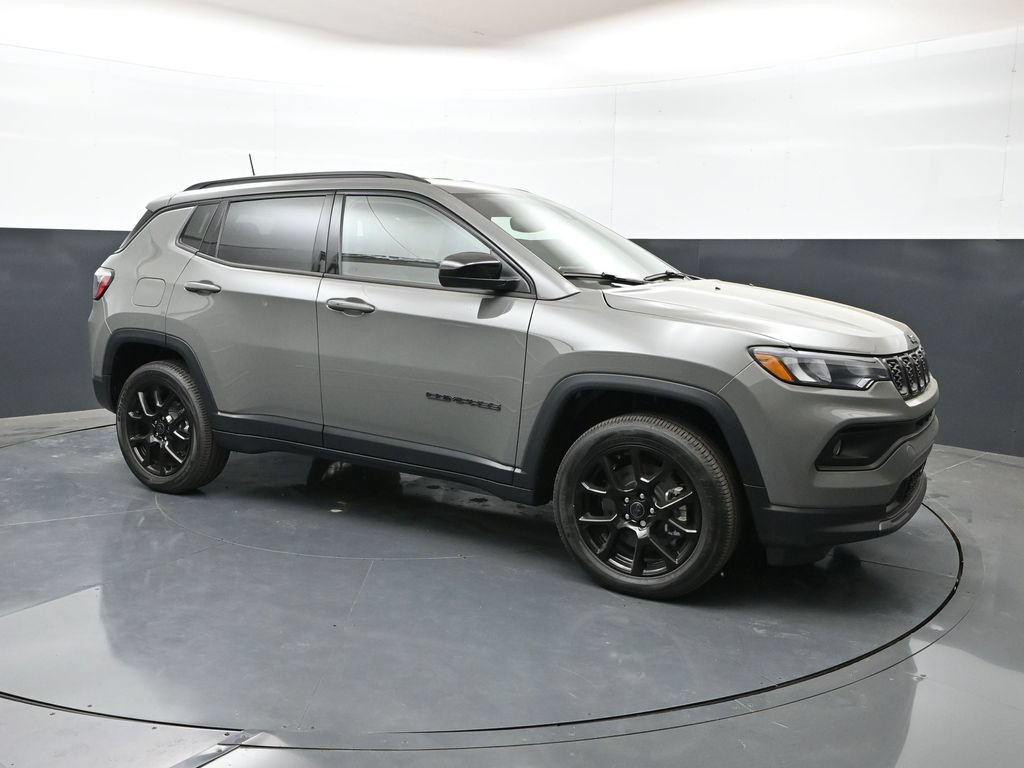 New 2026 Jeep Compass Latitude AWD/4WD image 1