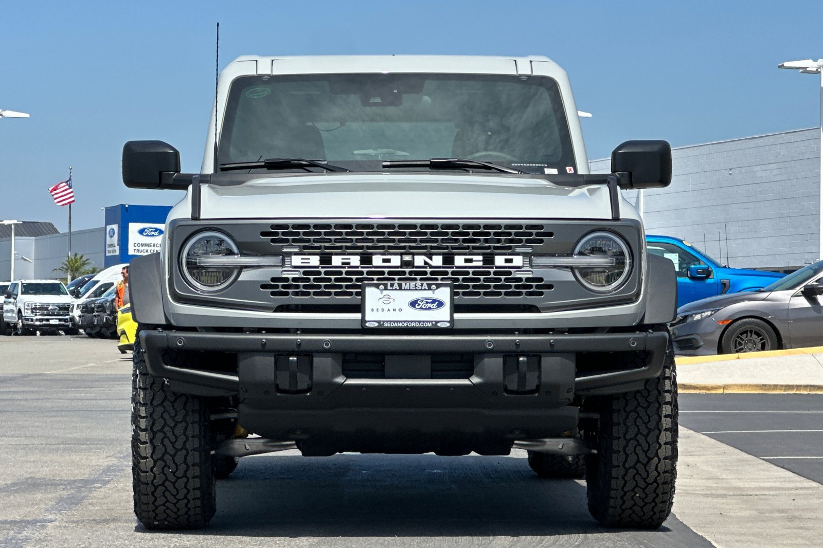 New 2026 Ford Bronco Badlands AWD/4WD image 8