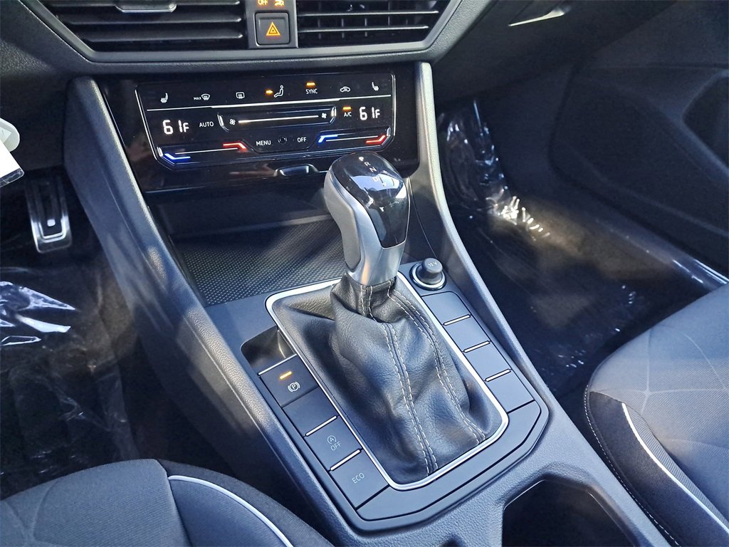 New 2025 Volkswagen Jetta Sport image 9